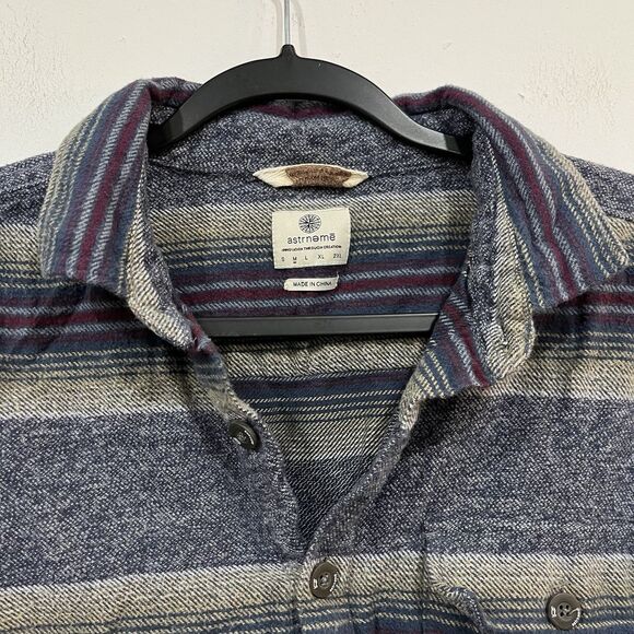 Astrneme Men’s Collared Cotton Henley Longsleeve Shirt Size Medium - Picture 3 of 7